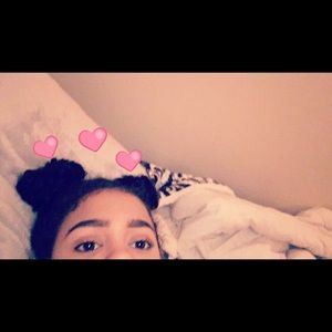 Meet your Posher, Alahna