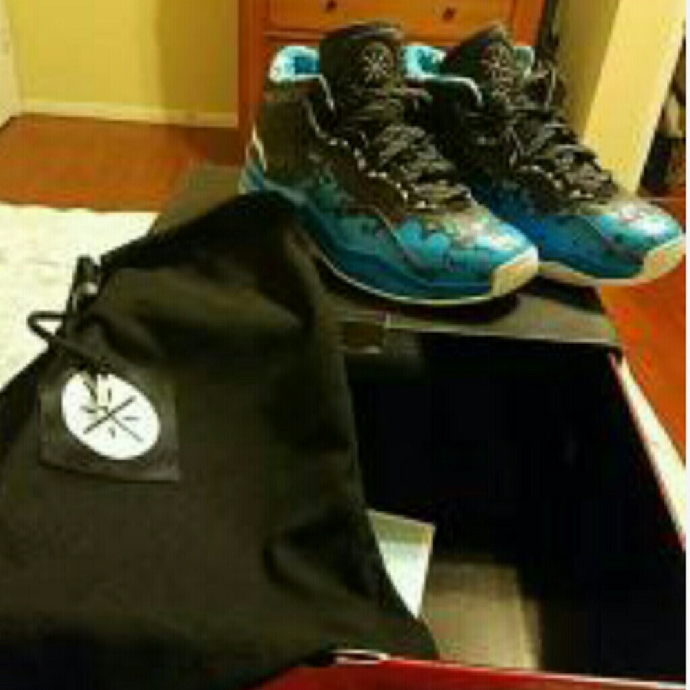 Dwade 3.0 blue drip dead stock