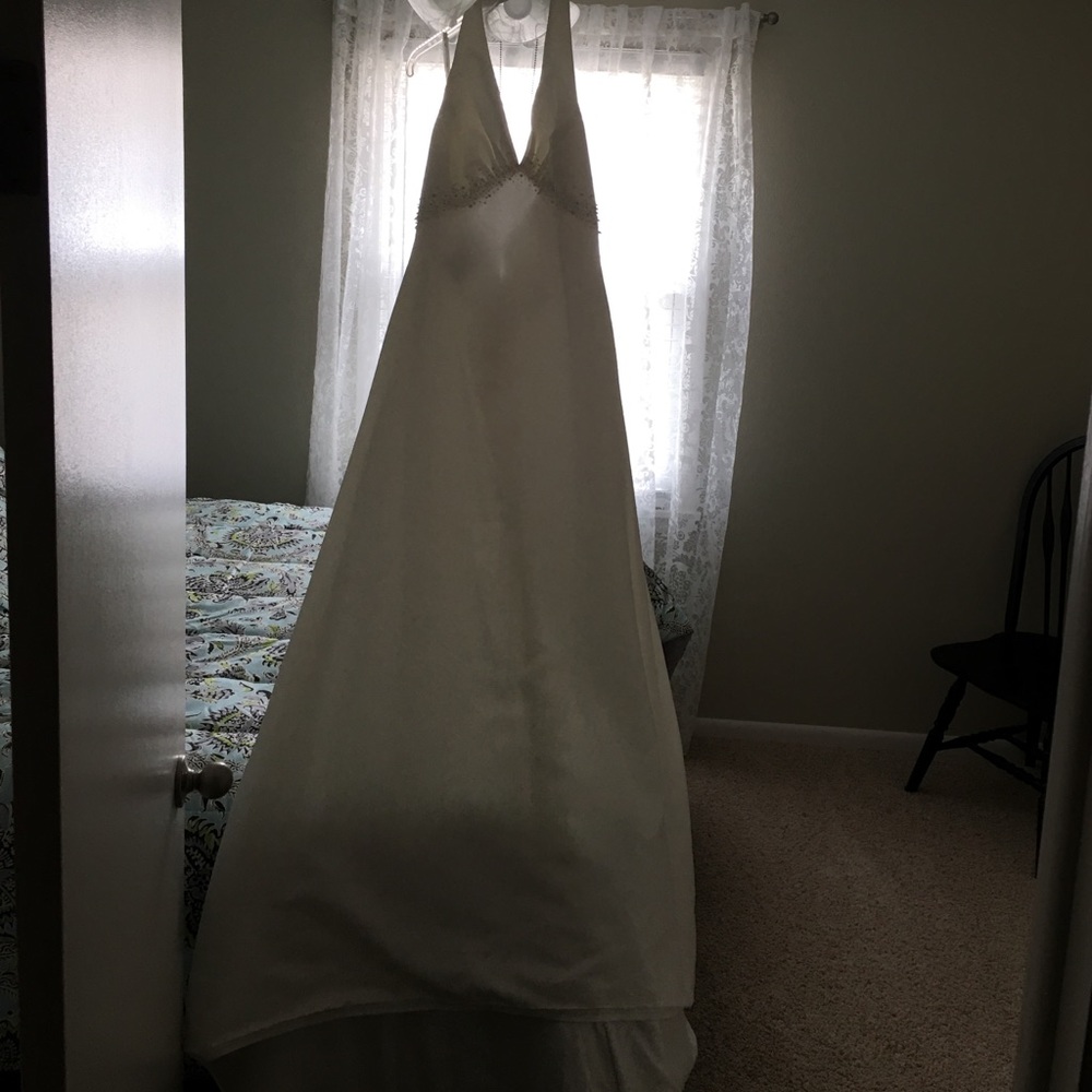 Ivory dress was worn for three hours to dinner