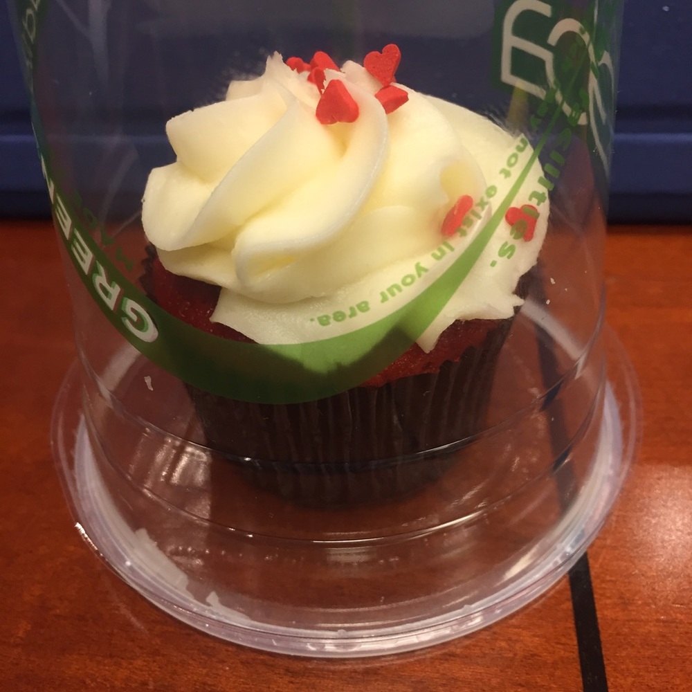 Meet your Posher, Regi