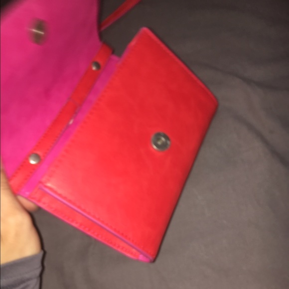 Purse - Picture 2 of 4