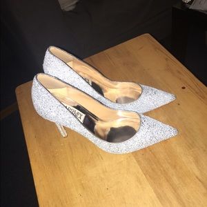 Badgley Mischka Silver Glitter Heels!