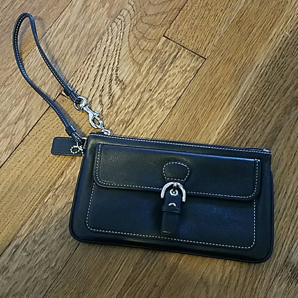 Coach leather wristlet