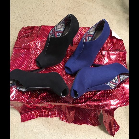 👠TWO FOR ONE PRICE 👠NWOT👠 - Picture 2 of 6