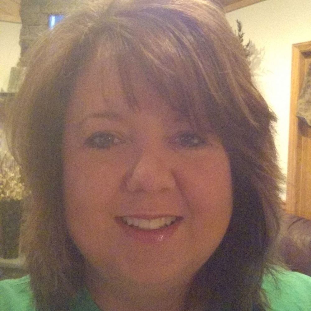 Meet your Posher, Dena