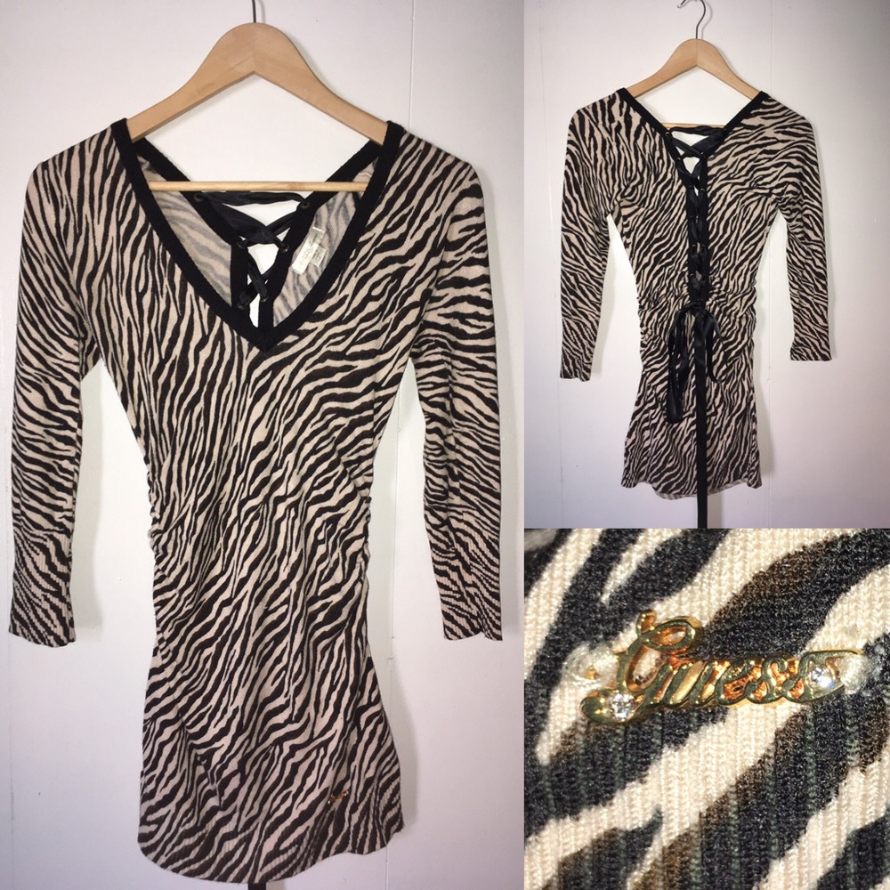 Guess, stretchy sweater top