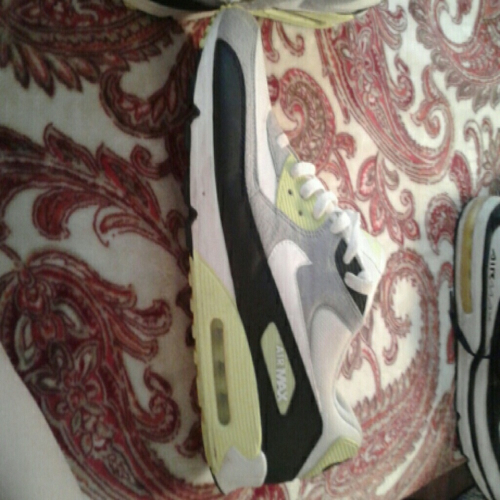 Mens Nike Max.