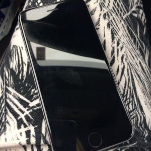 iPhone 6s 64GB T-Mobile