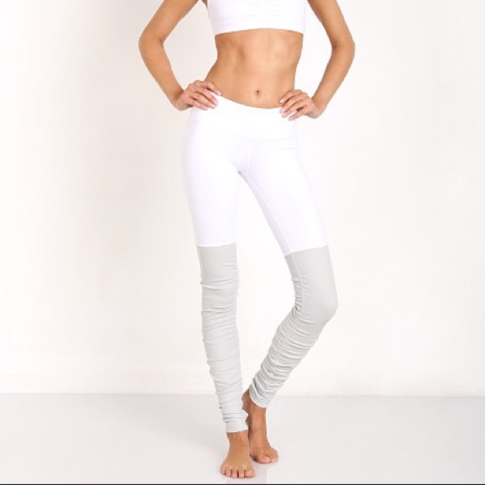 Alo Goddess Ribbed Legging White/Vapor Grey
