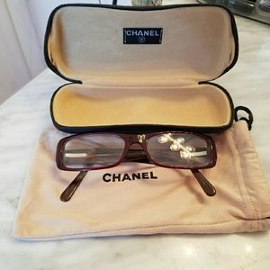 CHANEL glasses