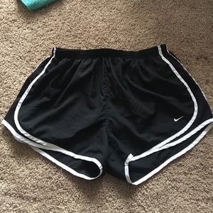Nike Dry Tempo Shorts