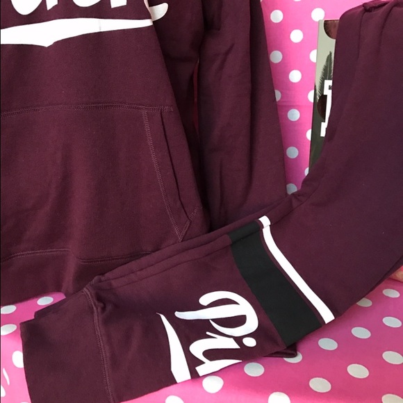 ‼️TOP SOLD‼️🆕NWT VS PINK orchid gym pants - Picture 4 of 4