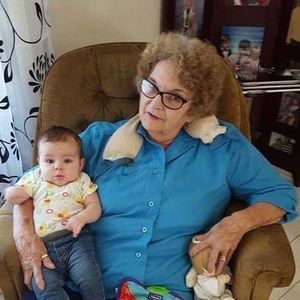 Meet your Posher, Elizabeth