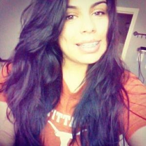 Meet your Posher, Nadia