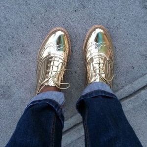 Sam Edelman gold Oxfords/brogues