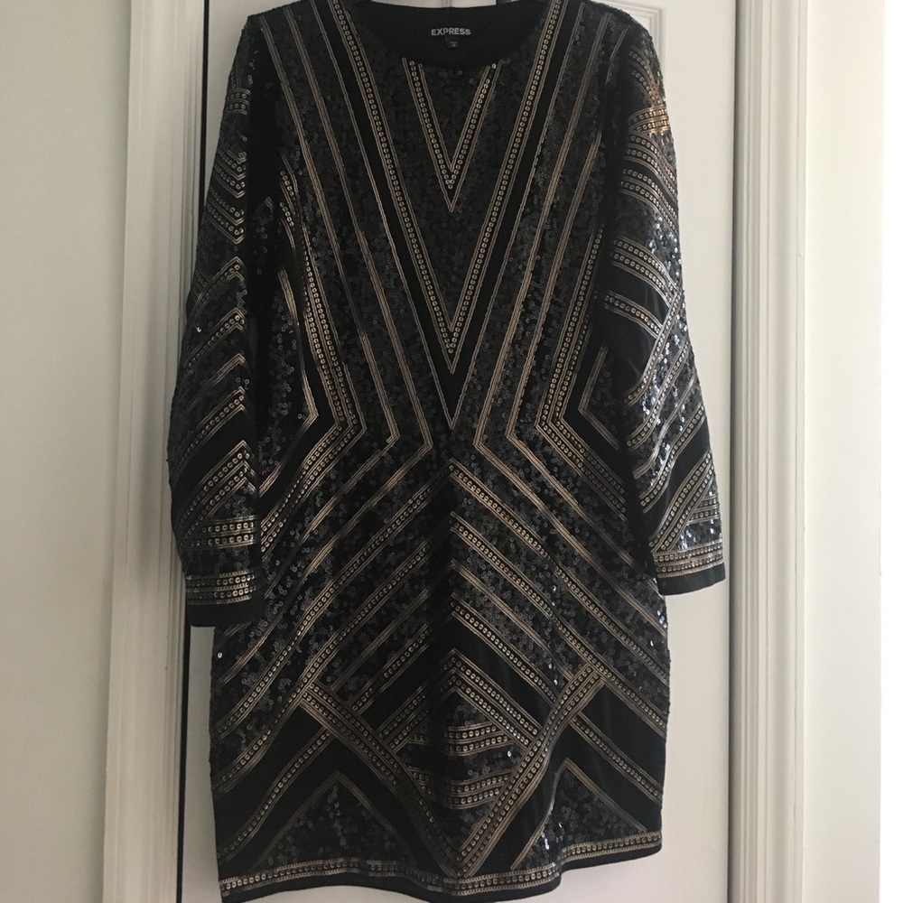 Black sequins dress