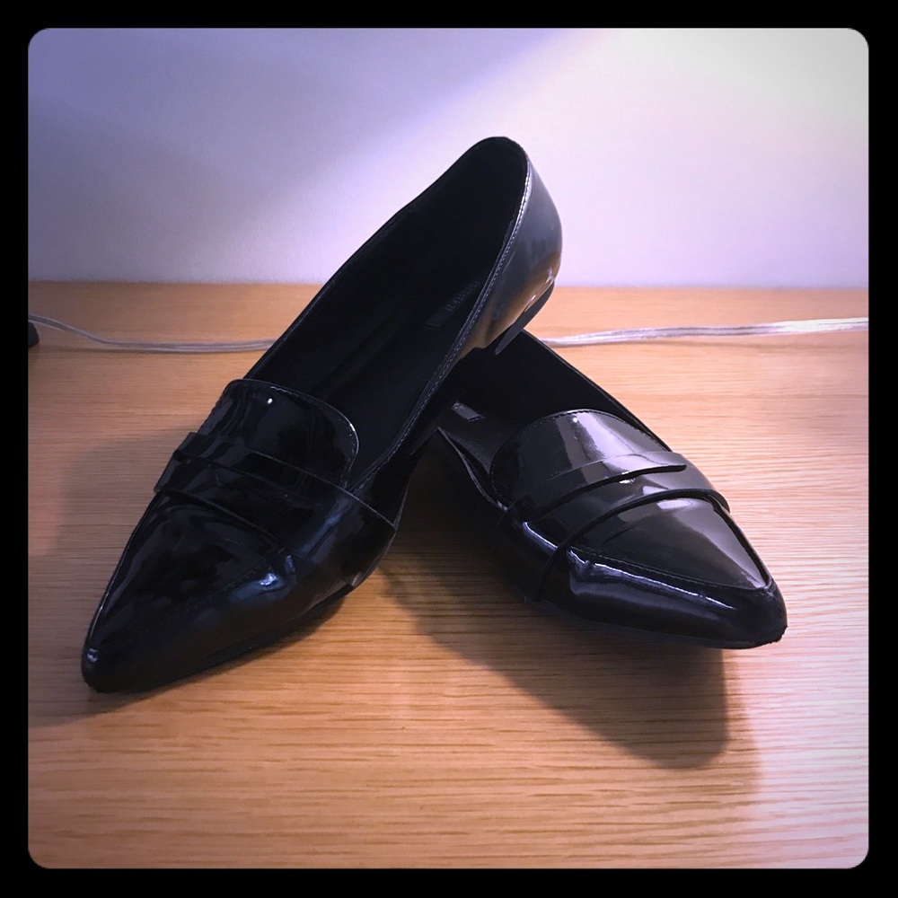 [PRICE DROP!!] Black menswear-inspired flats