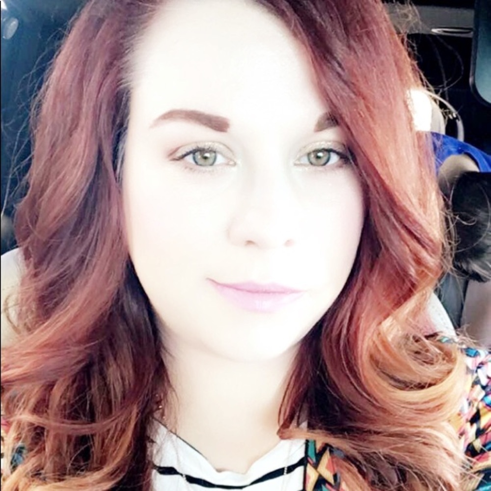 Meet your Posher, Tabitha