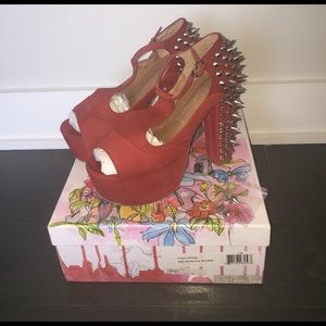 Foxy spike platform sandal