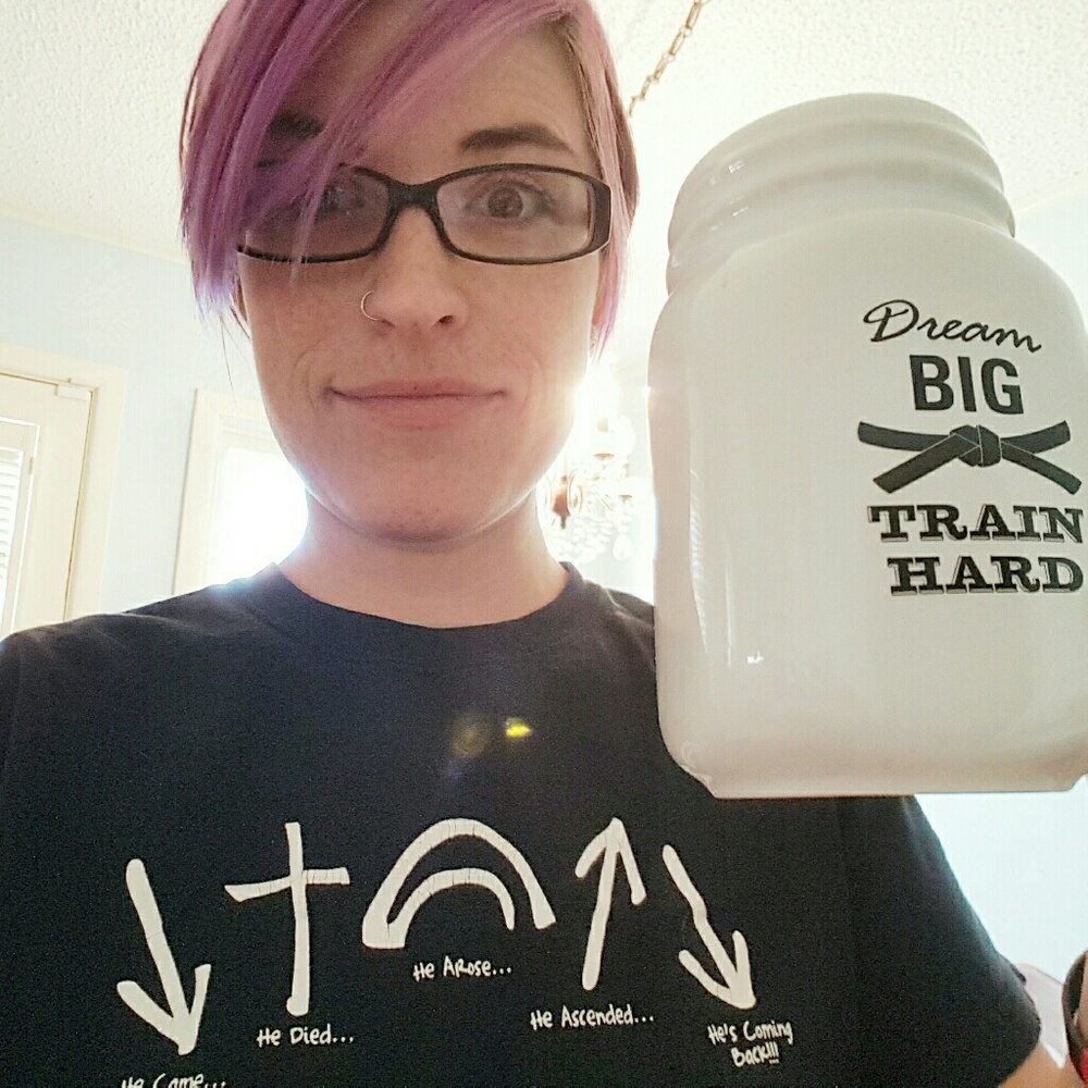 Meet your Posher, Ashley