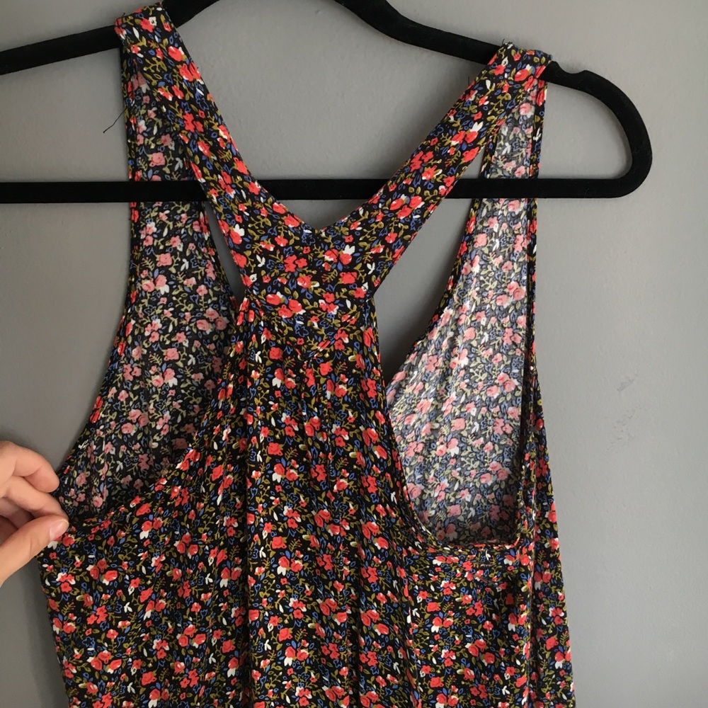Dress - Picture 4 of 4