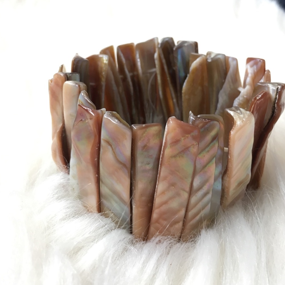Shell bracelet brand new