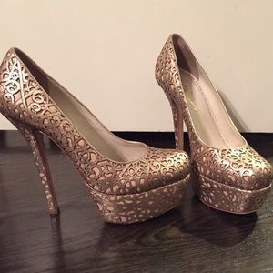 Alice + Olivia Larimore Laser Cut Gold Pumps