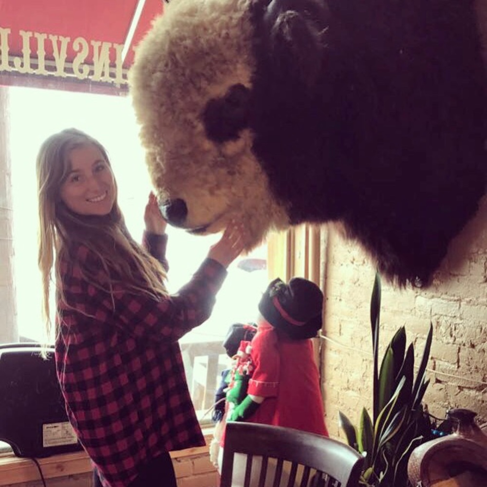 Meet your Posher, Ashley