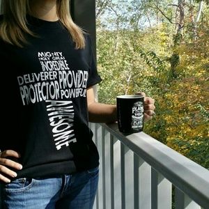 Christian cross t shirt brand new!