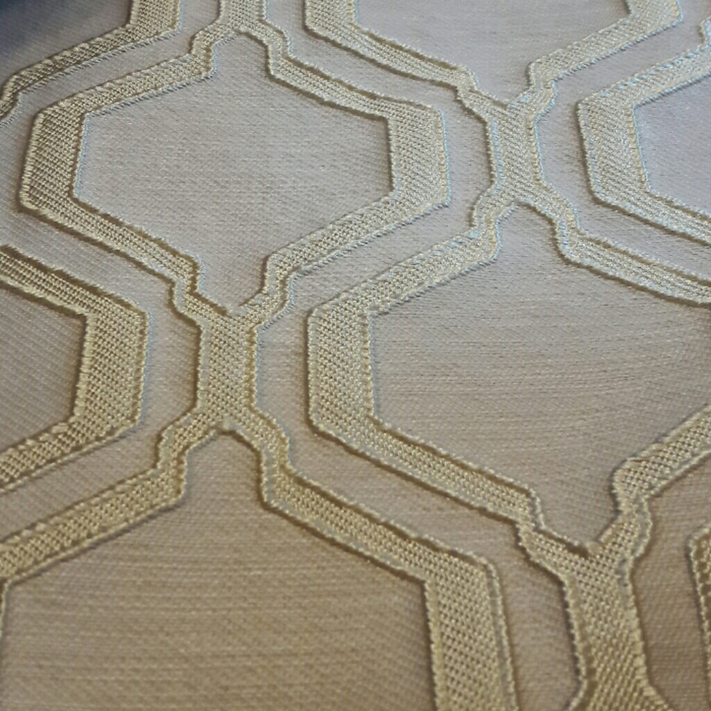 Meet your Posher, Janis