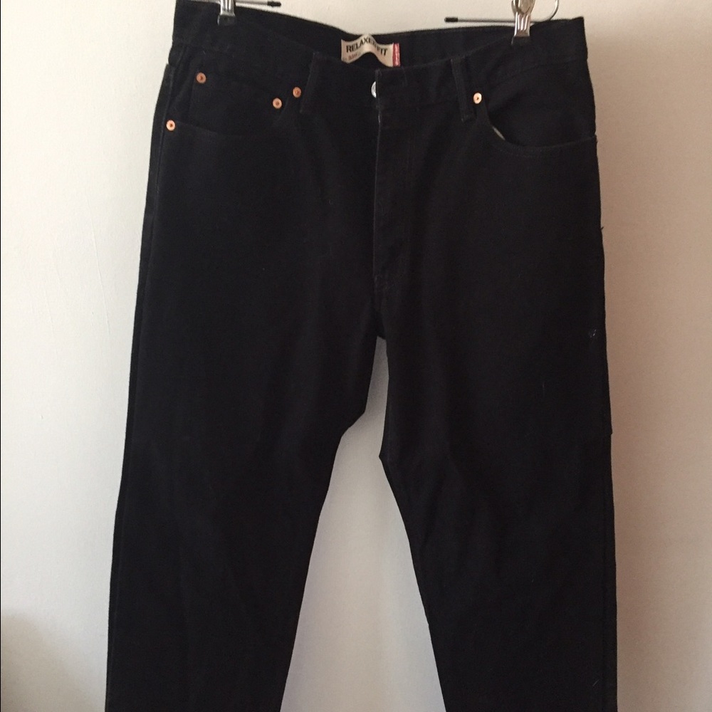 Levi Relaxed Fit Jeans
