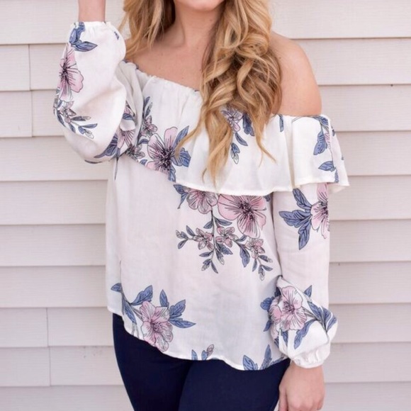 Off shoulder floral - Picture 2 of 4