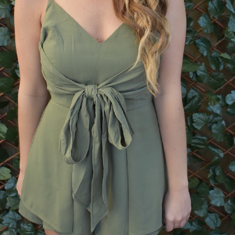 Olive green romper - Picture 3 of 4