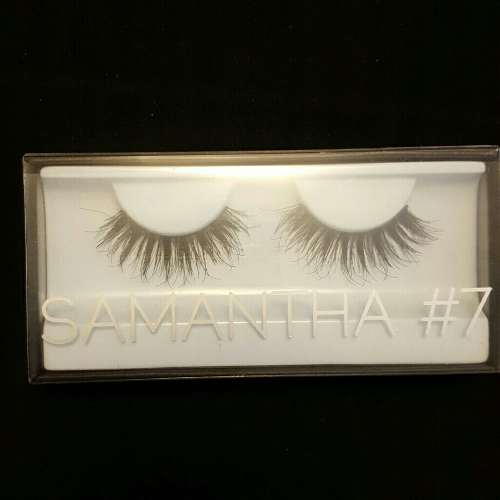 Huda beauty Samantha #7 lashes