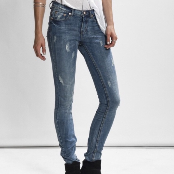 One teaspoon loonies - Picture 2 of 4