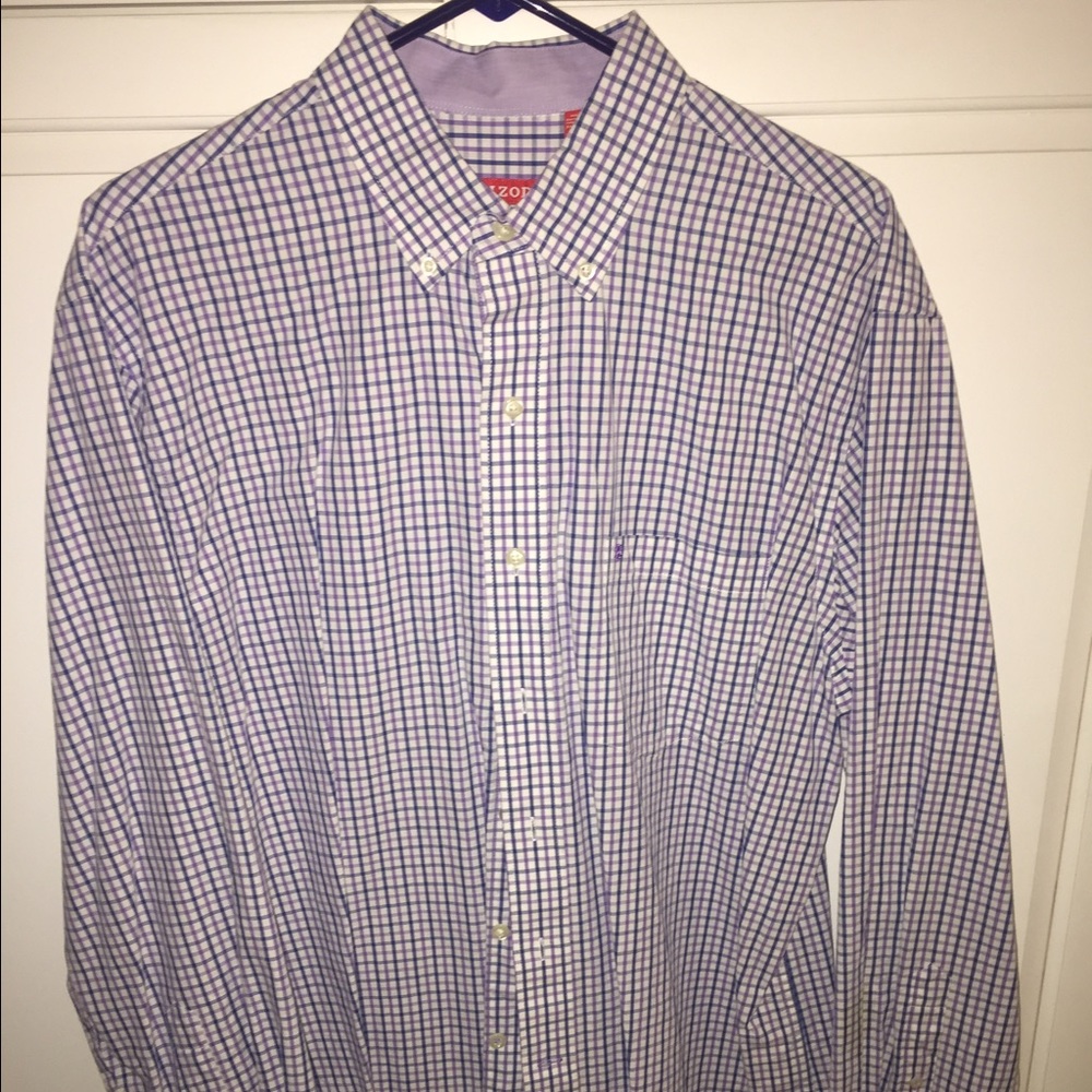 Izod Button Down