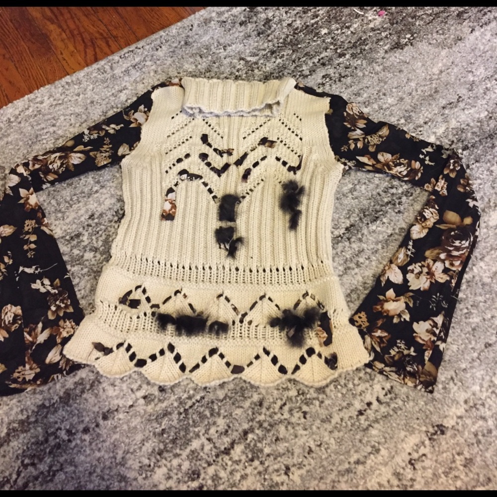 Sweater with sheer flowered print