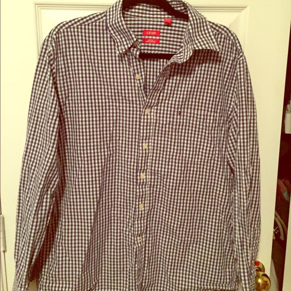 IZOD slim fit Large