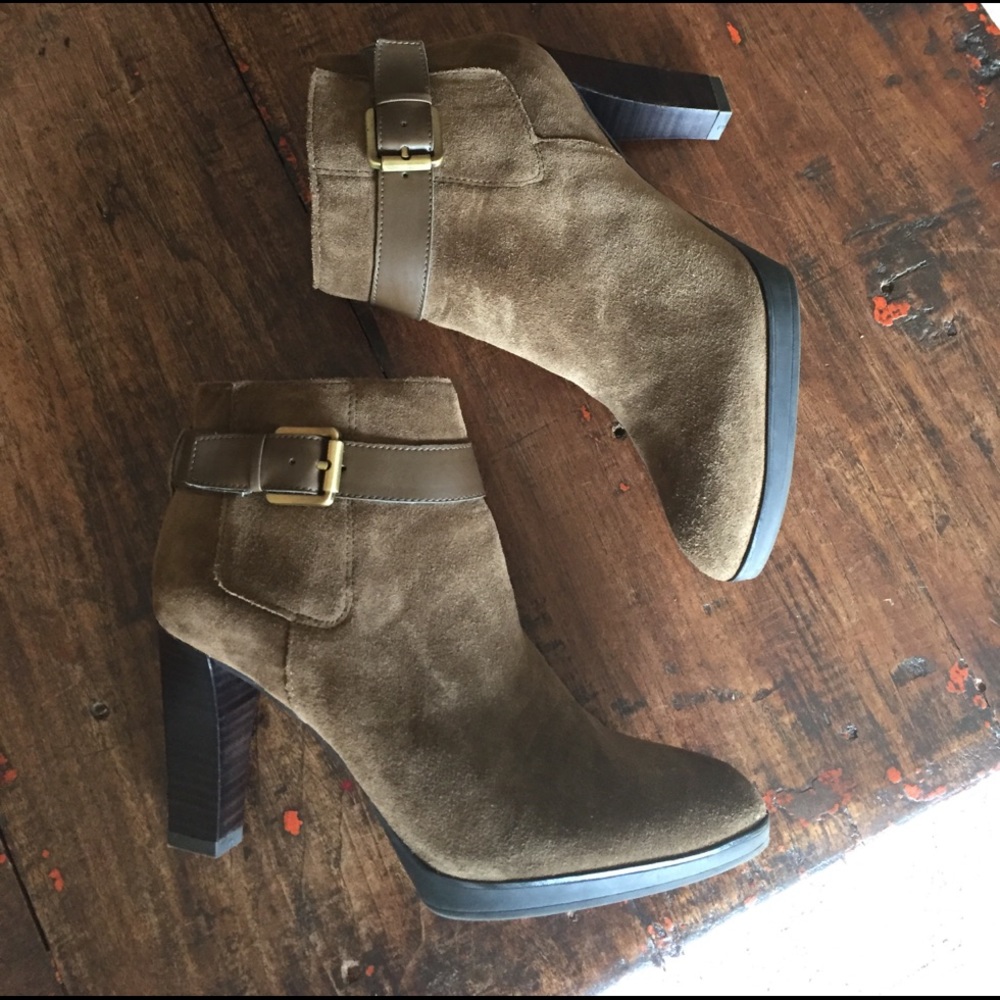 Suede Ankle Boots👢