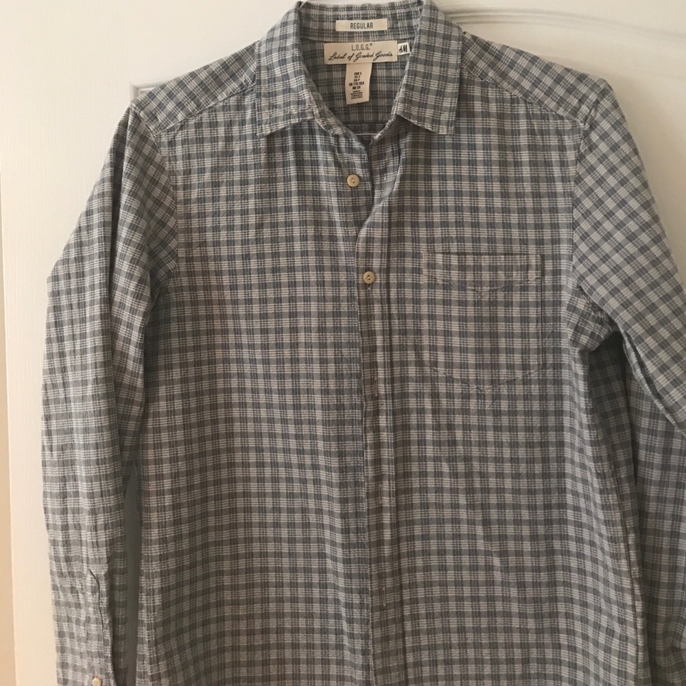 H & M long sleeve button down shirt
