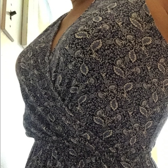 Old Navy Maxi Dress - Picture 3 of 8