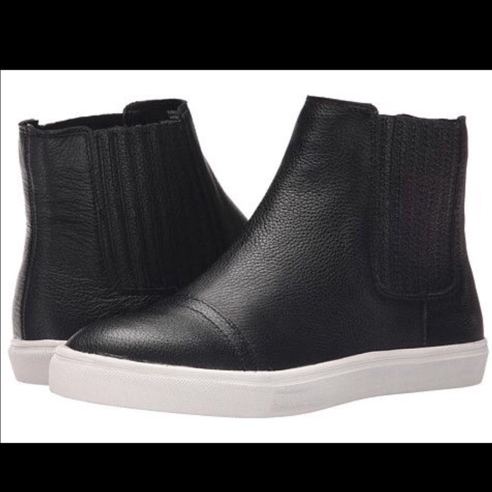 Steve Madden Booties