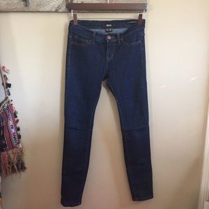 BDG mid rise cigarette skinny jeans 26W 30L