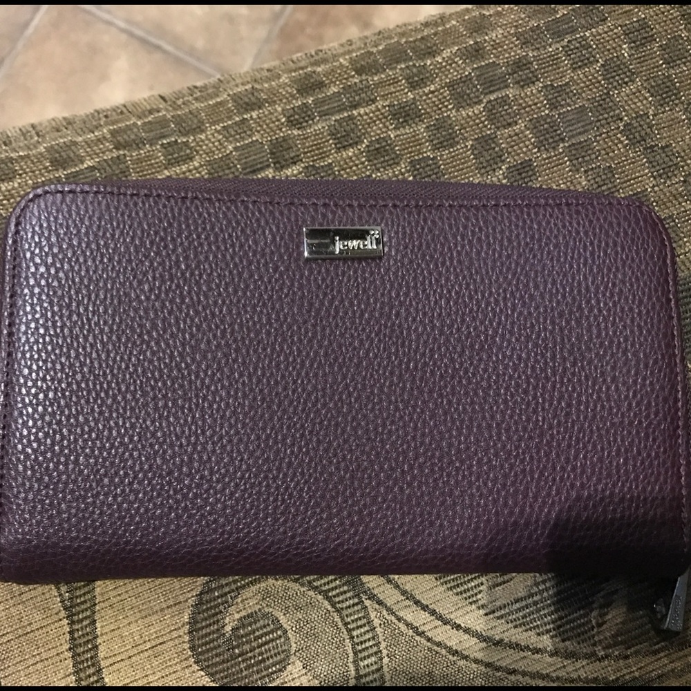 Thirty One All About the Benjamins Wallet