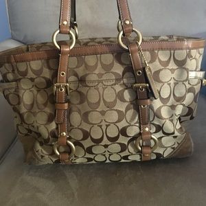 Coach shoulder bag