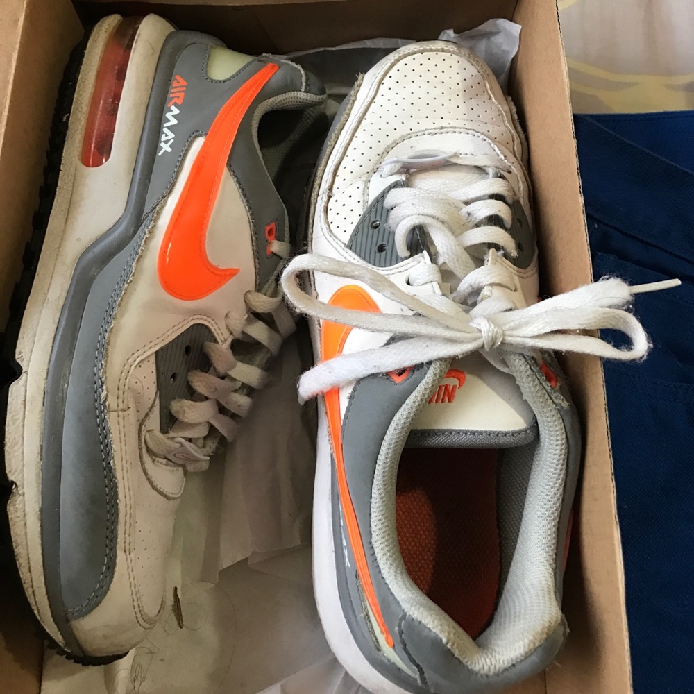 Nike Air Max! Good condition 👟👟