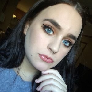 Meet your Posher, Marissa