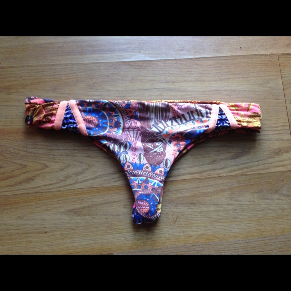 Maaji cheeky bikini bottoms