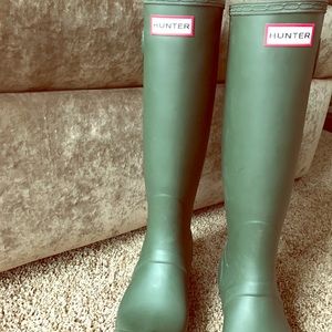 Green hunter boots