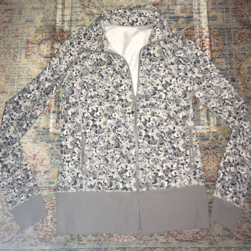 Lulu lemon jacket! Size 10